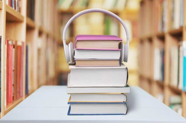 Аудиокниги и обычные книги: что выбрать?